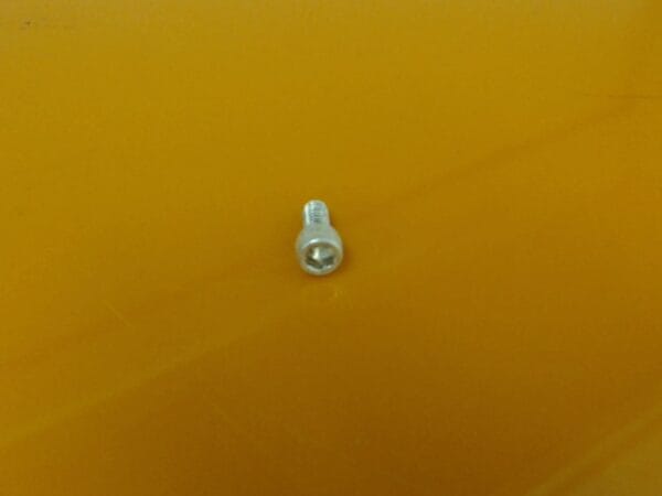 SC-5565-00 | SCREW,SOCKET HD,8-32X3/8,3690-01895,END - Image 2