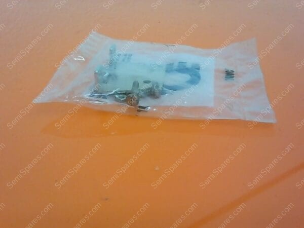 668-060178-001 | BRKT, TC CONN - Image 3