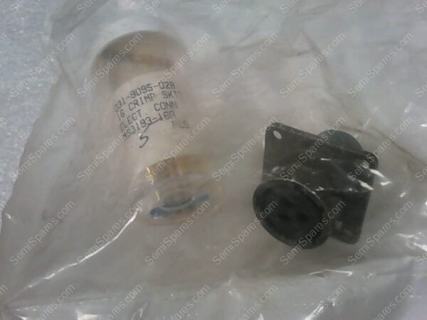 M39029/32-247 | ITT CANNON PLUG AND CONNECTOR, CRA - Image 4