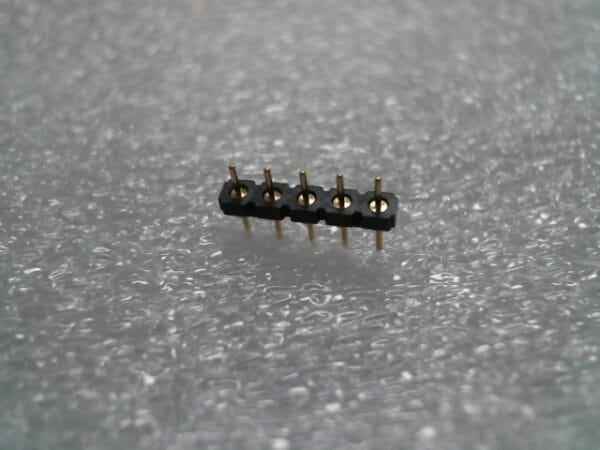 335-10-105-00-160000 | CONN HEADER VERT 5POS 2.54MM 0.100" THROUGH HOLE - Image 2