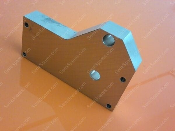 715-440335-003 | BRKT,PVT,ELCTD HSG SLD,R THK