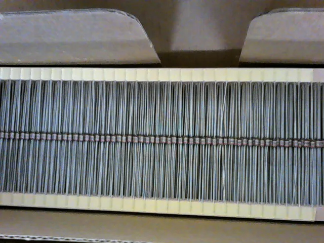 P22.0KCATB-ND | RES METAL FILM 22.0K OHM 1/4W 1% - Image 3