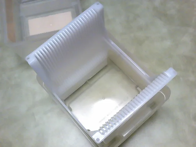 EMPAK | EMPAK ULTRAPAK PH6150 150MM 6' WAFER CARRIER W/ 24-SLOT WAFER SHIELD - Image 4