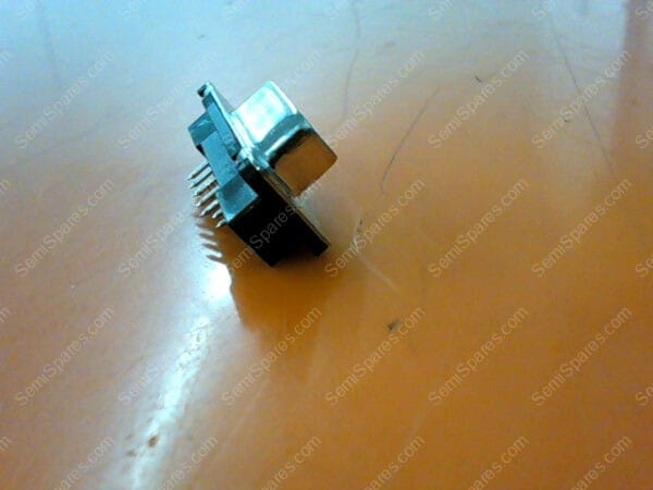 972570-1 | 1-972570-1-DB15 MALE SOLDER PIN - Image 3