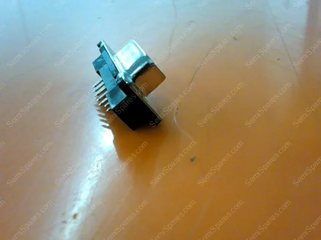 972570-1 | 1-972570-1-DB15 MALE SOLDER PIN - Image 3