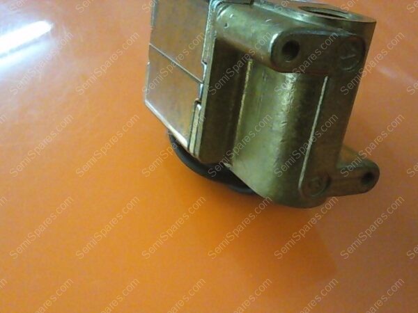 VL-1080-00 | SOLENOID, VALCOR, P/E, 55P19DB3C - Image 2