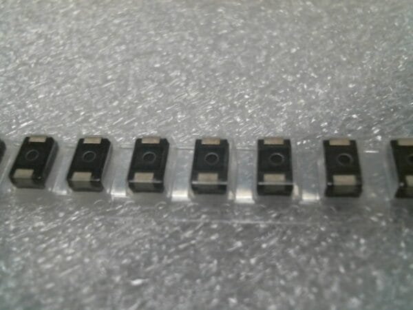 VIS-TR3D107K010C0080 | CAP TANT 100UF 10% 10V 2917 (LOT OF 10) - Image 2