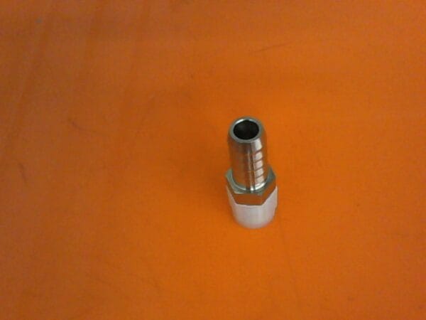 CF-9470-00 | FITTING,BARB,3/8 TO 1/4 NPT MALE,6-4B2HF - Image 2