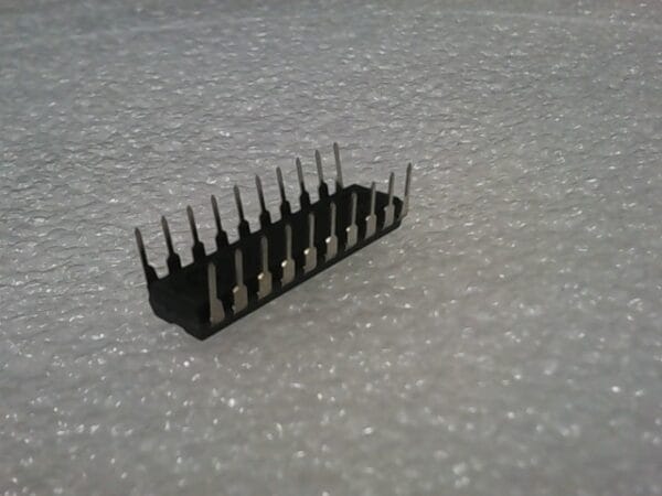 SN74ALS640BN | IC TRANSCEIVER INVERT 5.5V 20DIP - Image 3
