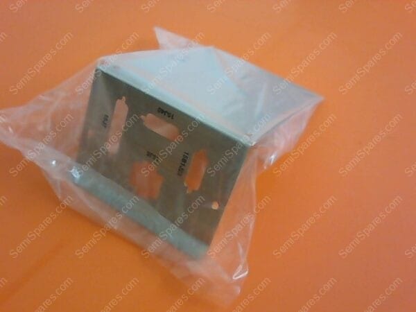 714-024512-101 | COVER,SOLENOID TRAY - Image 7