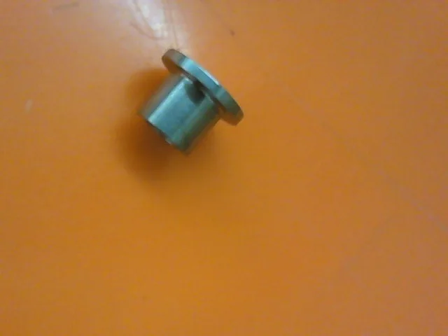 IN-2130-00 | INSULATOR E17076690 SUPRESSOR PLATE, I9 - Image 3