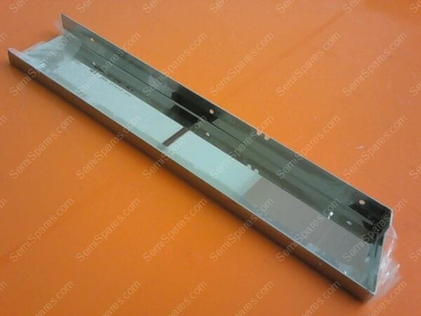 714-013115-002 | PANEL TRIM LFT SIDE MIRROR - Image 5