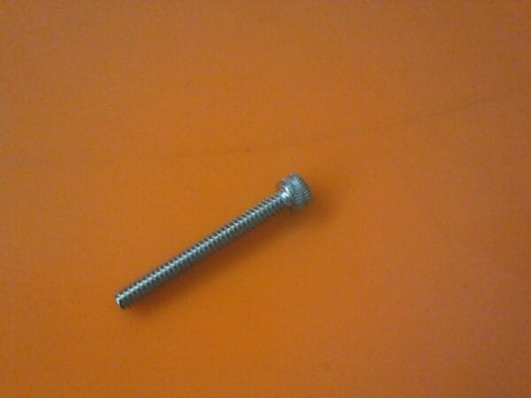SC-3185-00 | SCREW VENTED 4-40X1" - Image 2