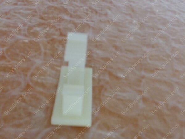 GU-0760-00 | CLIP, 1" STICKY, 7565K49, MISC