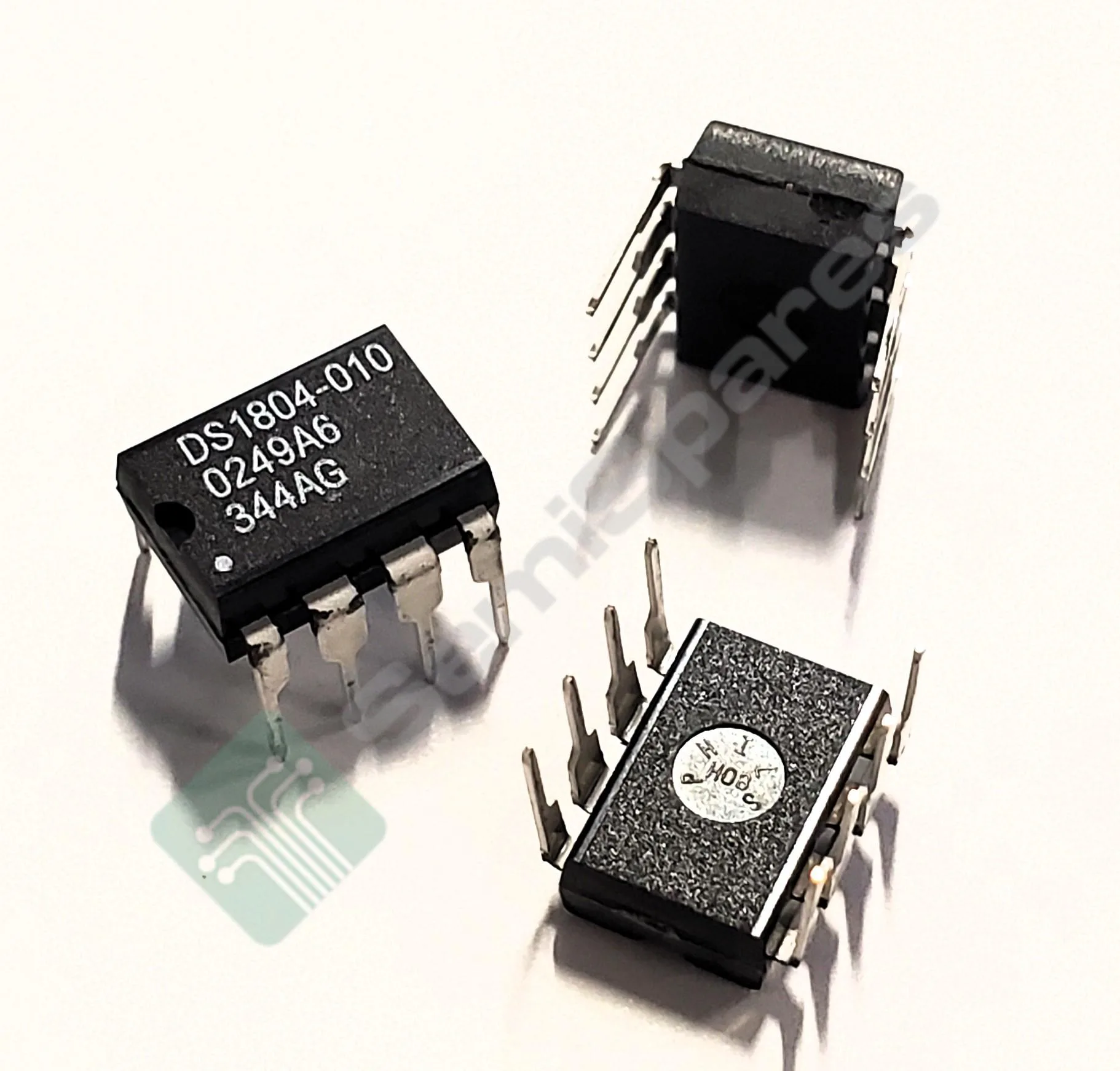 DS1804-010 | DIGITAL POTEMTIOMETER 10K OHM 1 CIRCUIT 100 TAPS UP/DOWN INTERFACE 8-PDIP NON-VOLATILE 2.75V-5.5V THROUGH HOLE - Image 3
