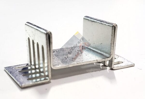 573300D00000G | HEAT SINK TO-263 ALUMINUM 1.3W TOP MOUNT SMD PAD RECTANGULAR FINS - Image 2