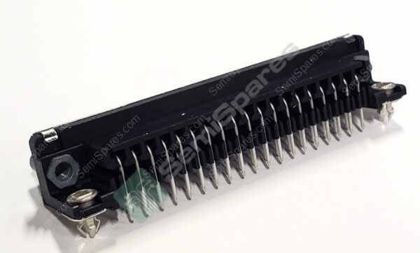 5747847-6 | THROUGH HOLE RIGHT ANGLE SOLDER 6A MATING SIDE FEMALE SCREWLOCK BOARD LOCK - Image 4