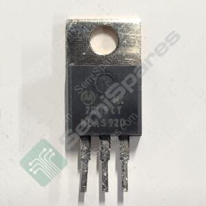 MC7805CT | LINEAR VOLTAGE REGULATOR IC POSITIVE FIXED 1 OUTPUT 1A TO-220 5V-35V OVER TEMPERATURE SHORT CIRCUIT THROUGH HOLE