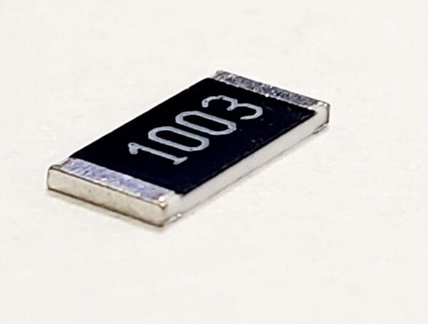CRCW2512100KFKEG | 100 kOhms ±1% 1W Chip Resistor 2512 (6432 Metric) Automotive AEC-Q200 Thick Film - Image 2