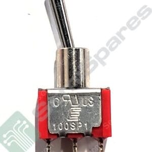 100SP1T1B4M2QE | TOGGLE SWITCH SPDT THROUGH HOLE 120V AC 28V DC STANDARD ROUND PC PIN UNTHREADED