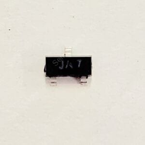 BAV74LT1 | DIODE ARRAY GP 50V 200MA SOT23-3 1 PAIR COMMON CATHODE SURFACE MOUNT