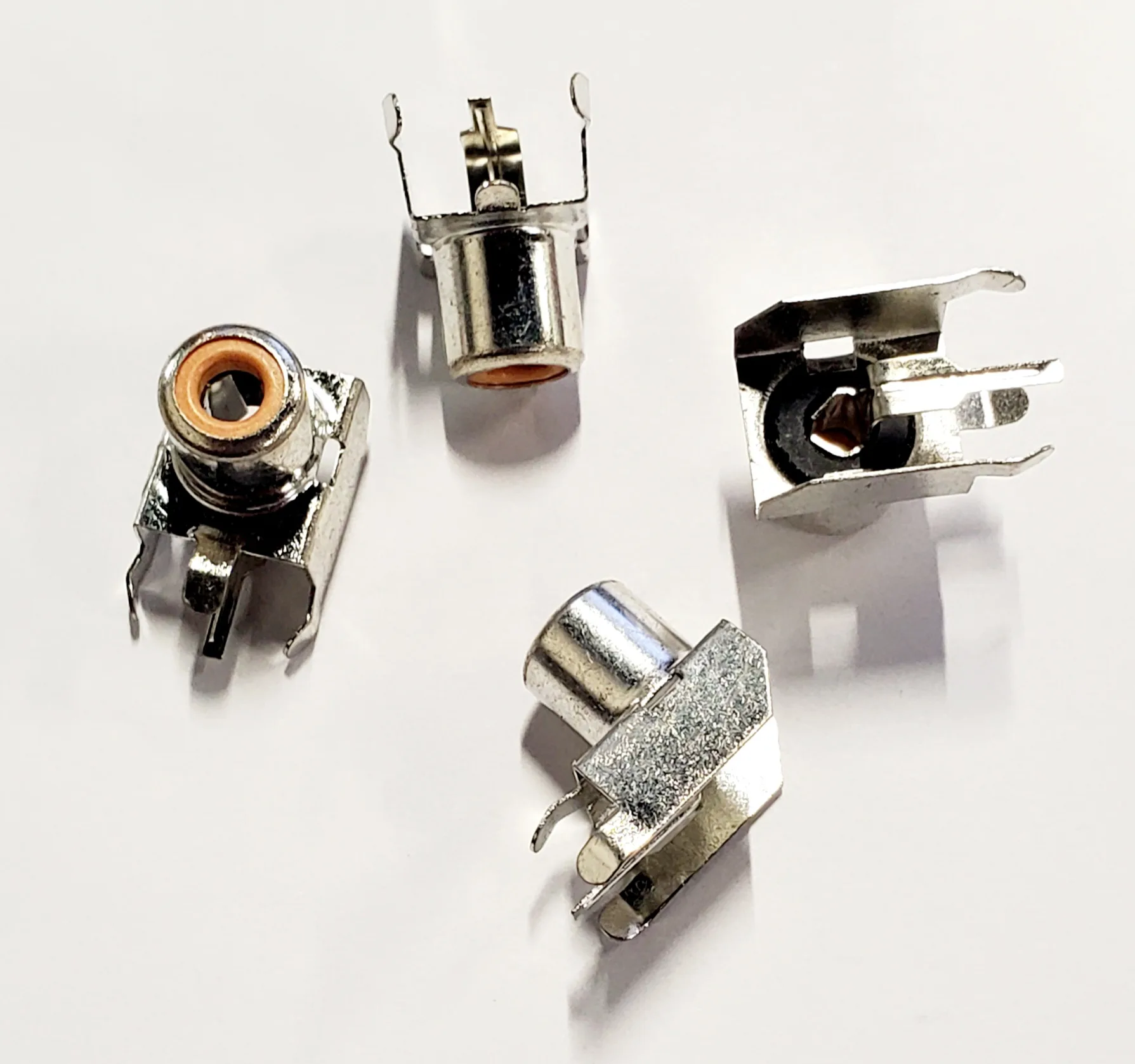 RCJ-017 | CONN RCA JACK MONO 3.2MM ID FEMALE ORANGE - Image 3