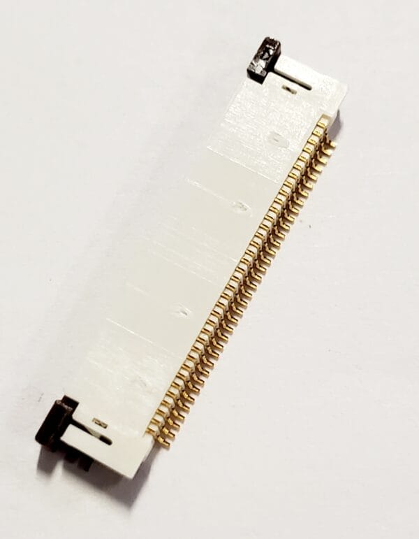 541043631 | CONN FCC FPC 36 POS RIGHT ANGLE 50V GOLD - Image 3