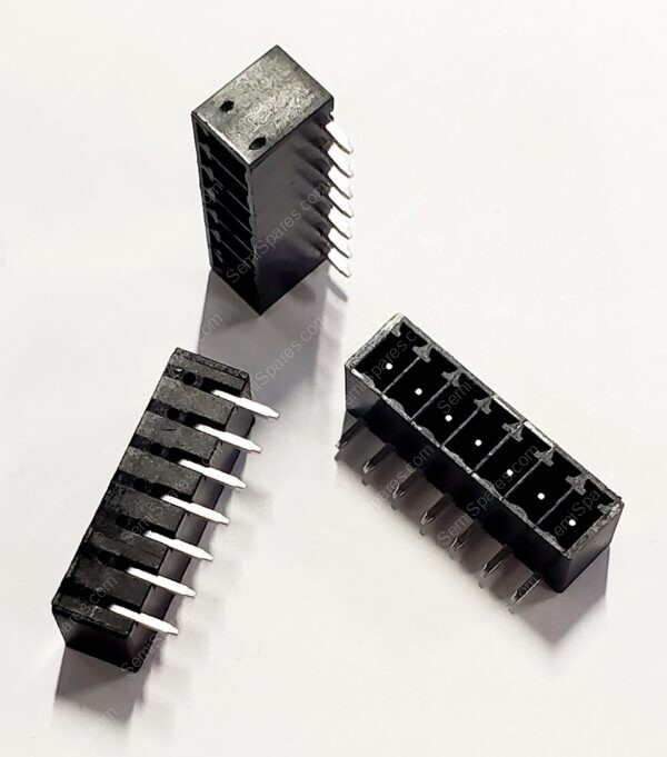 395021007 | TERM BLOCK HDR 7POS 90DEG 3.5MM - Image 3