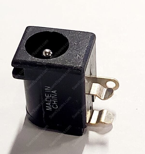 PJ-002BH | CONN PWR JACK 2.5X5.5MM SOLDER BARREL THROUGH HOLE RIGHT ANGLE MALE 2 CONDUCTORS 3 CONTACTS - Image 2
