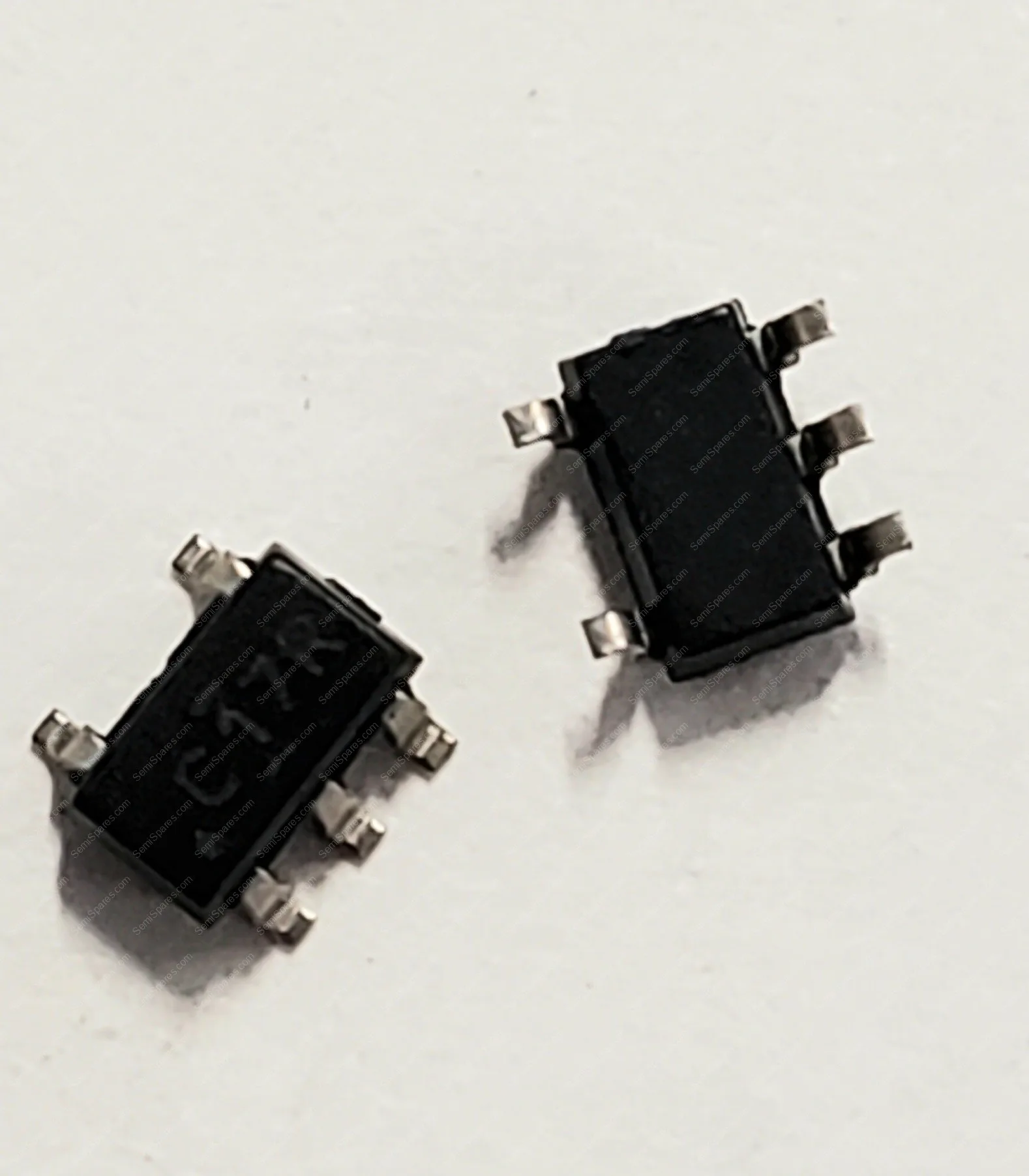 SN74LVC1G17DBVR | IC BUF NON-INVERT 5.5V SOT23-5 - Image 3