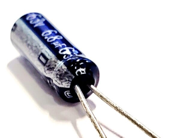 ECA-1JFQ6R8 | CAP ALUM 6.8UF 63V RADIAL 20% - Image 2