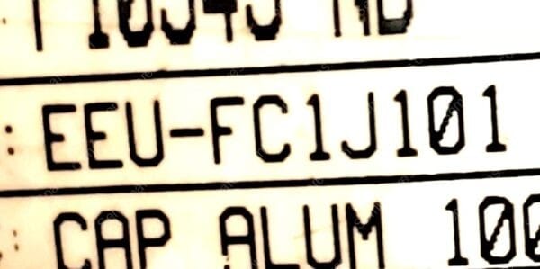 EEU-FC1J101 | CAP ALUM 100UF 20% 63V RADIAL - Image 4