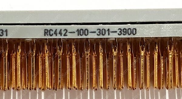 RC442-100-301-3900 | STACKER CONN 100 POS PRESS FIT PCB MOUNT FEMALE SOCKET RECTANGULAR 3A - Image 4