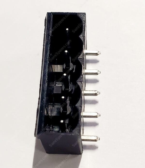 398600705 | 5 POSITION TERMINAL BLOCK HEADER MALE PINS SHROUDED 4 SIDE 5.08MM 90° TIGHT ANGLE THROUGH HOLE 300V - Image 2