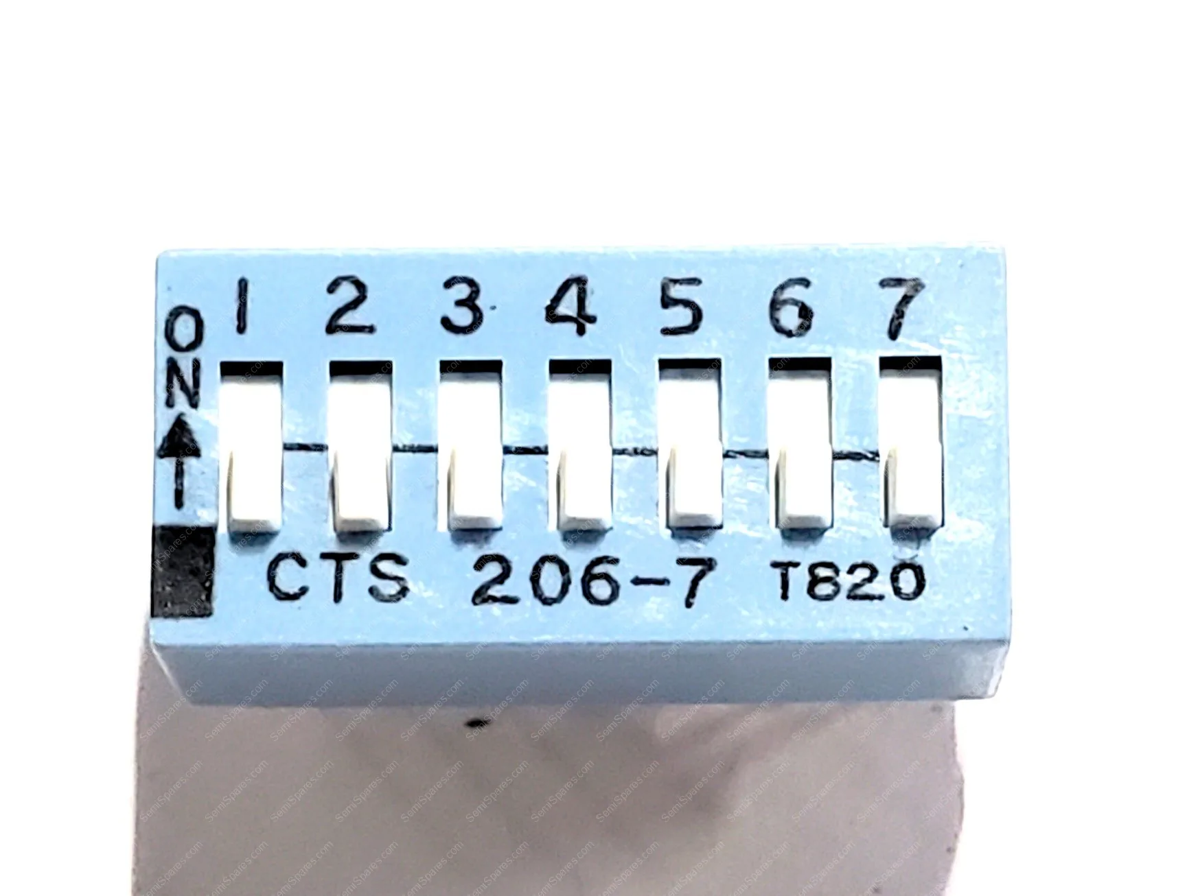 206-7 | DIP SWITCH SPST 7 POSITION THROUGH HOLE SLIDE ACTUATOR 50MA 24VDC RAISED PC PIN BLUE