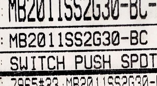 MB2011SS2G30-BC | PUSHBUTTON SWITCH STANDARD THROUGH HOLE RIGHT ANGLE ROUND BUTTON REDPC PIN - Image 6