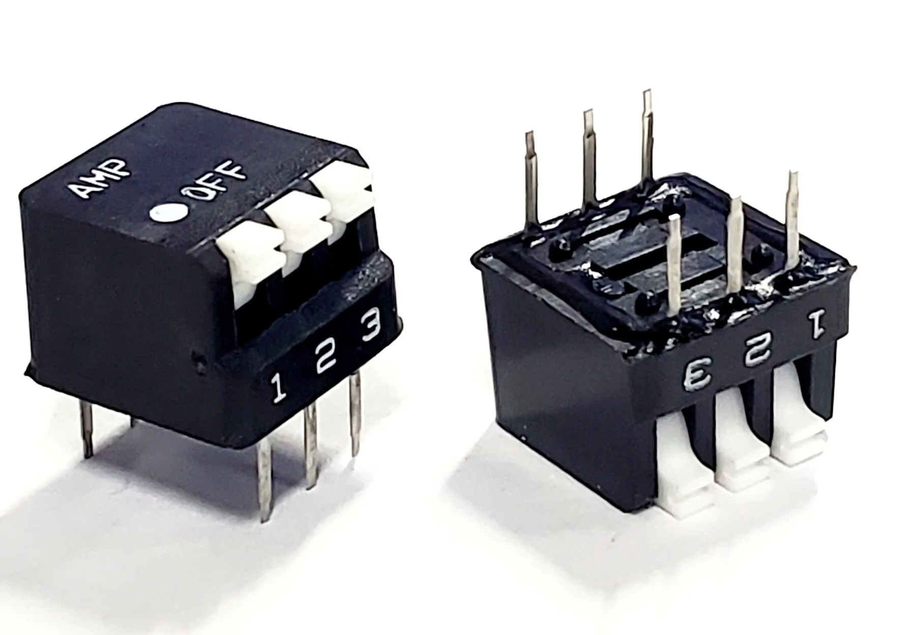 5435802-2 | DIP SWITCH SPST 3 POSITION THROUGH HOLE RIGHT ANGLE PIANO ACTUATOR 25MA 24VDC - Image 3