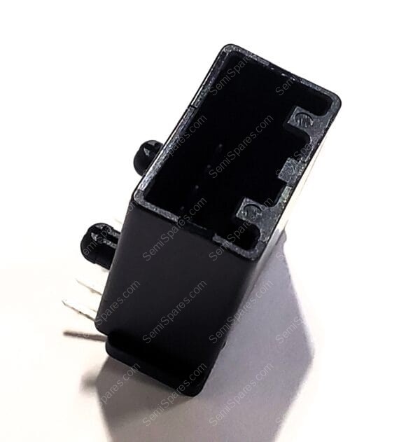 S06B-AIT2-1AK | CONNECTOR 6 POSITION MALE PIN THROUGH HOLE 5A 14V 2.54MM - Image 3
