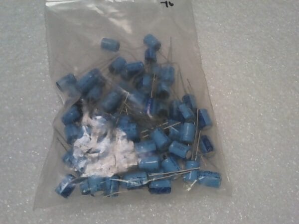 CE85 C | 47UF/50V AUDIO ELECTROLYTIC CAPACITOR 85 C - Image 3