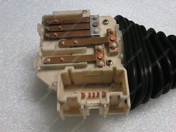 57460-23330-71 | TOYOTA FORKLIFT DIRECTIONAL SWITCH - Image 3