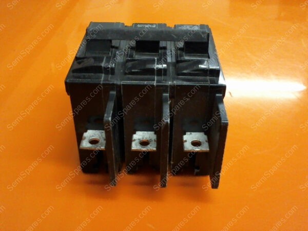 NE-7079 | CIRCUIT BREAKER 30 AMP, 3 POLE,240 VAC, TYPE BQ - Image 4