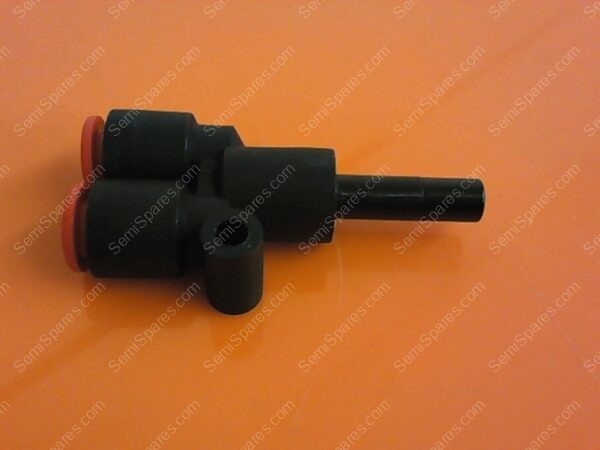 920-009546-004 | Y PLUG-IN 1/4 TUBE SIZE - Image 3