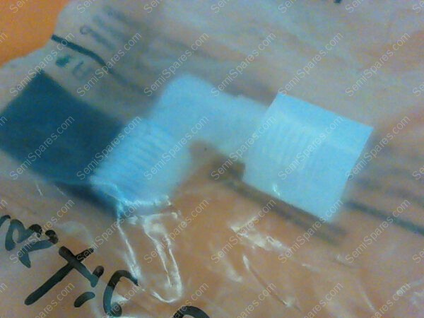 E4-4N | FLUOROWARE GALTEK E4-4N, 1/4 TUBE MALE NPT PFA ELBOW, NOS - Image 3