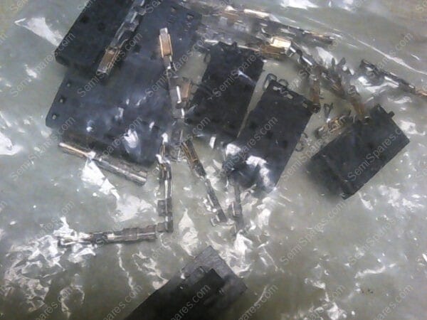 50-57-9403,16-02-0103 | (8)MOLEX 3 PIN CONN W/(24) MOLEX HEADERS & WIRE HOUSING SOCKET PINS - Image 2