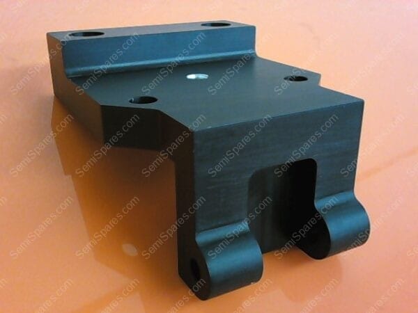 715-440074-002 | BRKT,CATCH,CHMBR TOP LFTR - Image 8