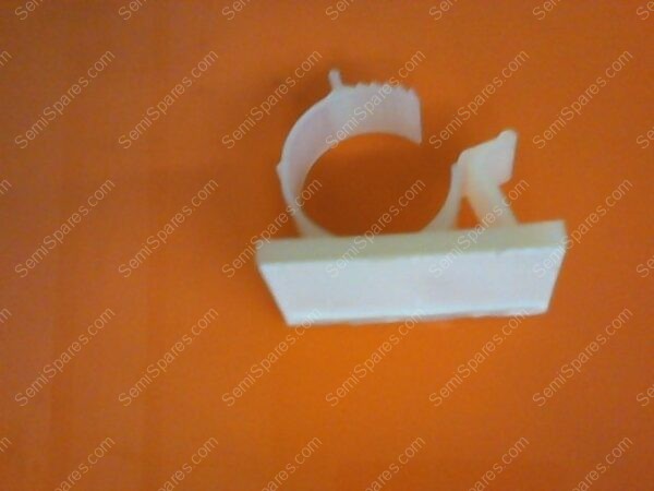 GU-0760-00 | CLIP,1''STICKY,7565K49,MISC