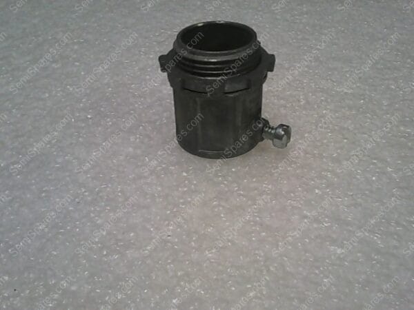 REGAL 702 | 3/4" EMT COUPLING #702 SET SCREW TYPE CONCRETE TIGHT - Image 3