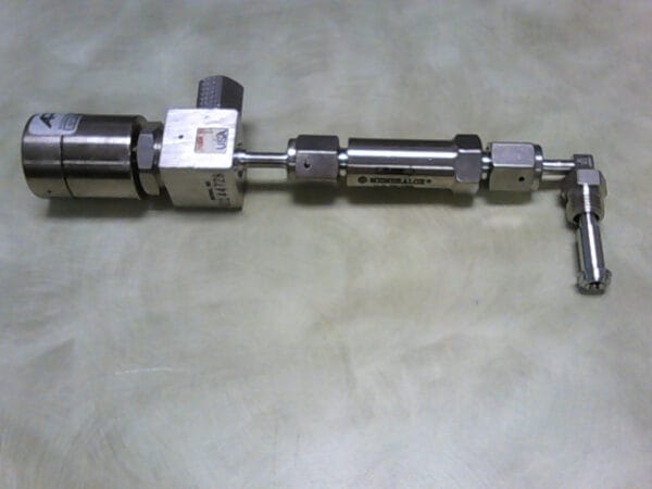 AP3550S | APTECH AP3550S DUAL VPMT KJL V40 W/ MEMBRALOX U.S. FILTER MAX OPERATING PRESSURE 3000PSIG-200 BAR - Image 2