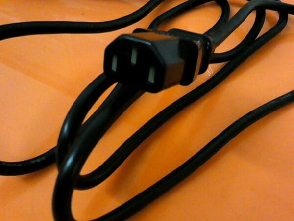 LL81924 | COMPUTER POWER CORD 18AWG X3C VW1 I-SHENG LL81924 6FT - Image 3