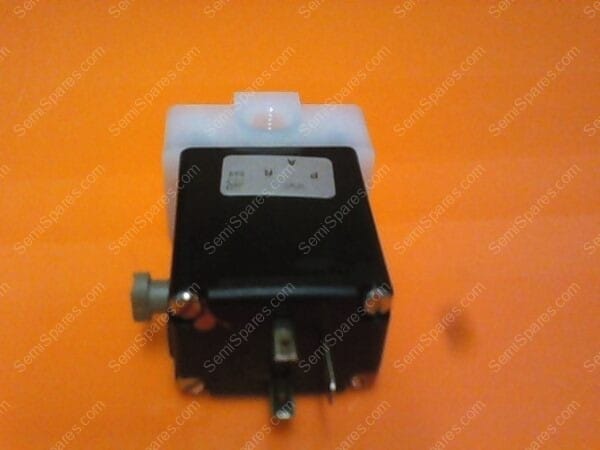 SO-9030-00 | SOLENOID, VALVE BURKERT# US02928 (124-C-1/8 - Image 2